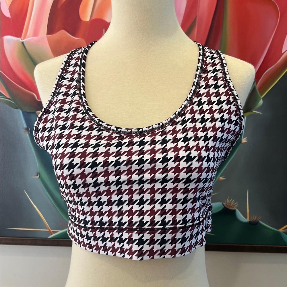 Bandier NWT Sports Bra